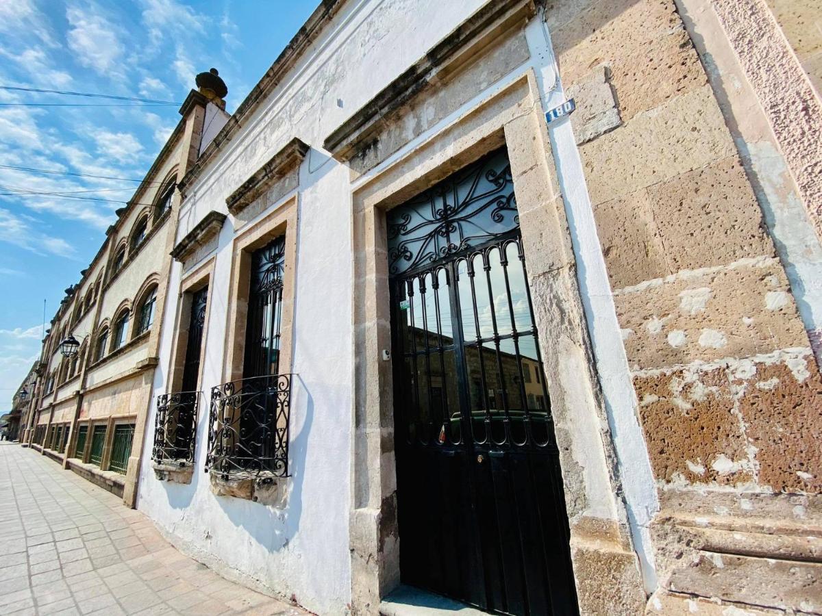Casa Aura Bed & Breakfast Morelia Exterior photo